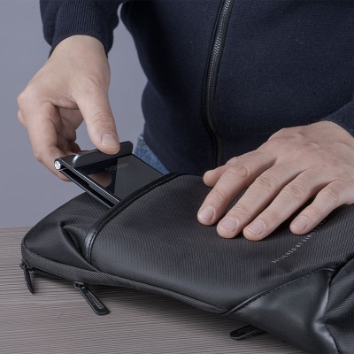 deppa_wireless_charger_slim_black_5